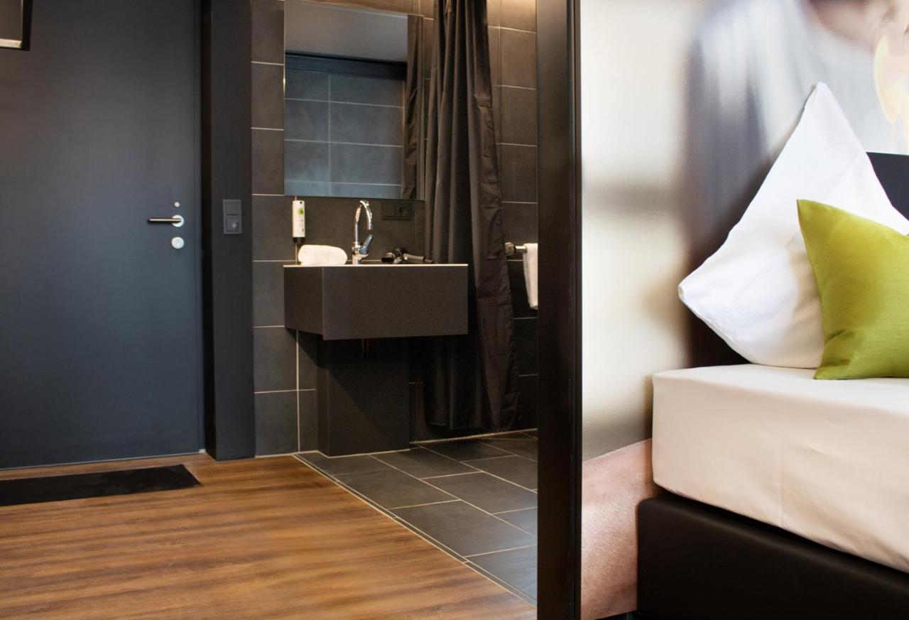 Kl Hotel By Wmm Hotels ไคเซอร์สเลาเทิร์น ภายนอก รูปภาพ